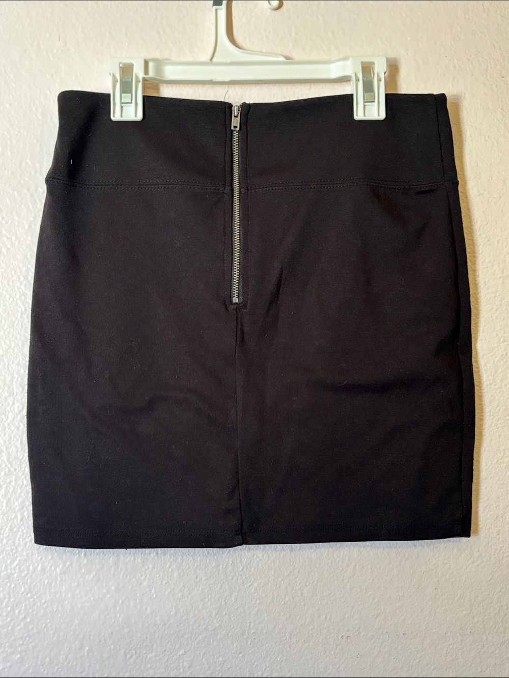 Xhilaration Black Mini Skirt Exposed Back Zipper Size S 2012